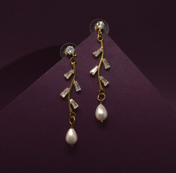 Modern American Diamond String Earrings With Pearls