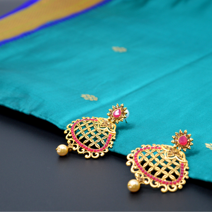Gold Moti & Red, Stone Oxidised Earring