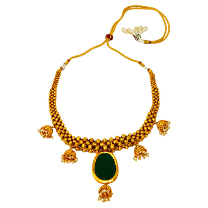 Green stone Thushi Necklace Set