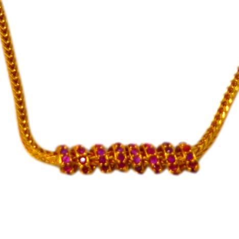Red Stone Plain Gold Chain Necklace Close Up