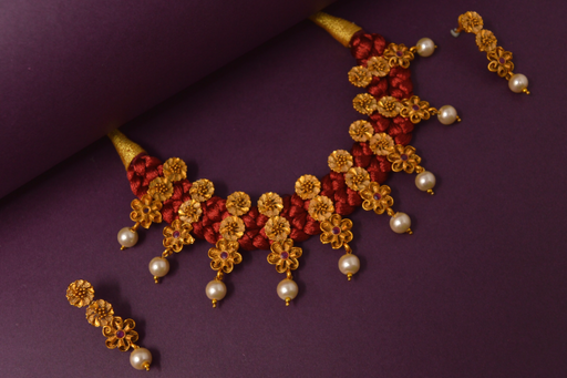 Moti Red Dhaga & Red Stone Necklace Set