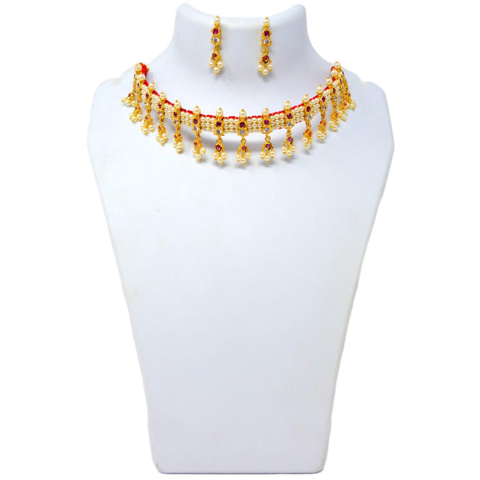 Red Stone Moti Chinchpeti Necklace Set On Mannequin